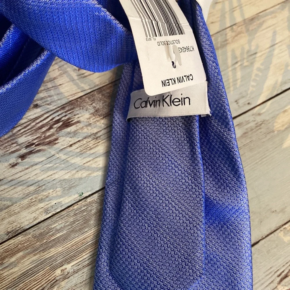 Calvin Klein blue Tie - Picture 5 of 7